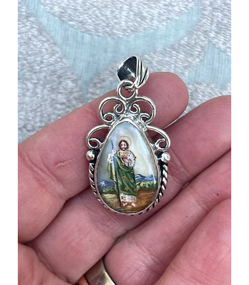 Medalla Virgen de los Rayos y San Judas Tadeo – Plata 950 y nácar pintado a mano