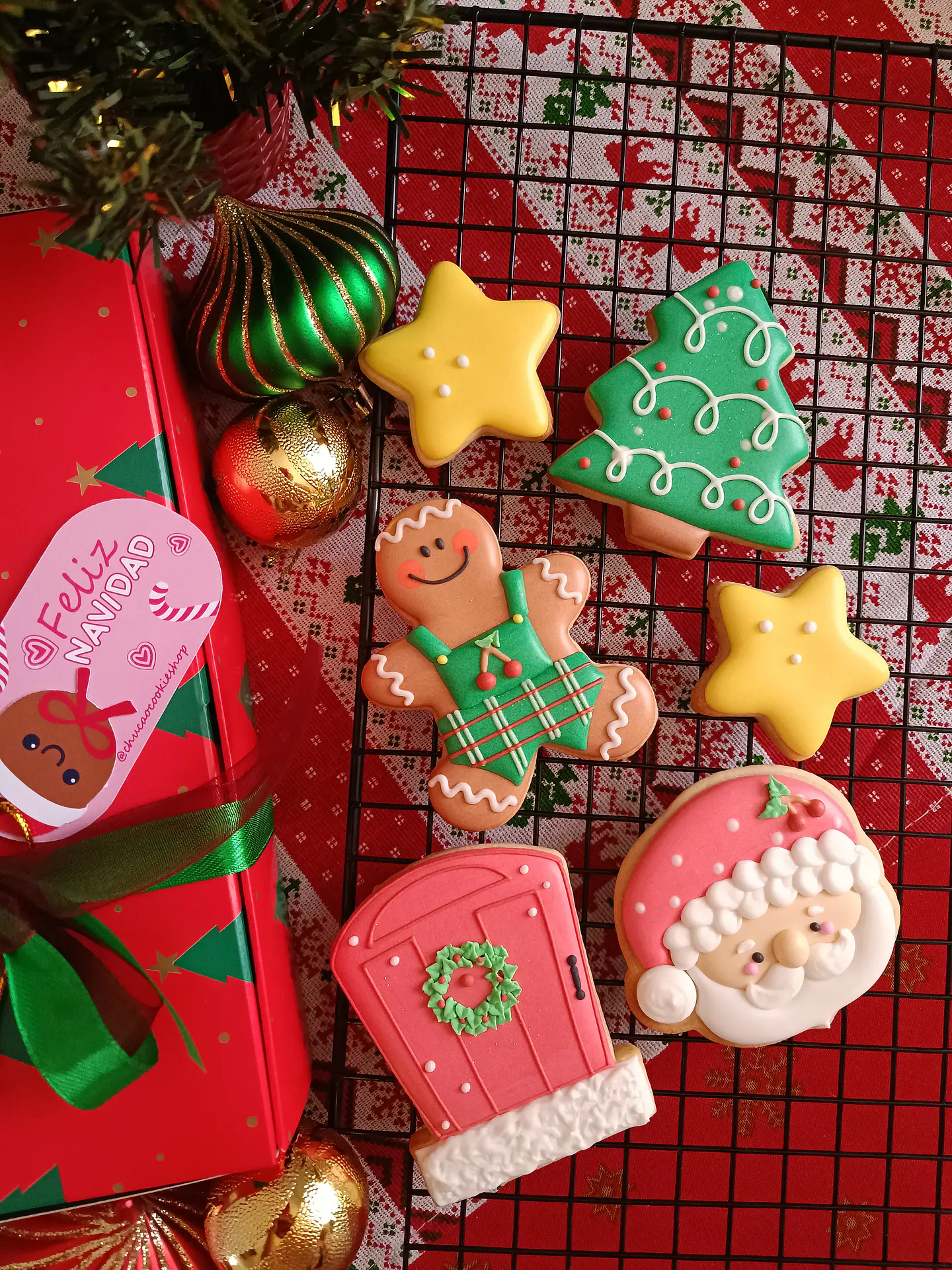 Cherry Christmas Cookie Set 2
