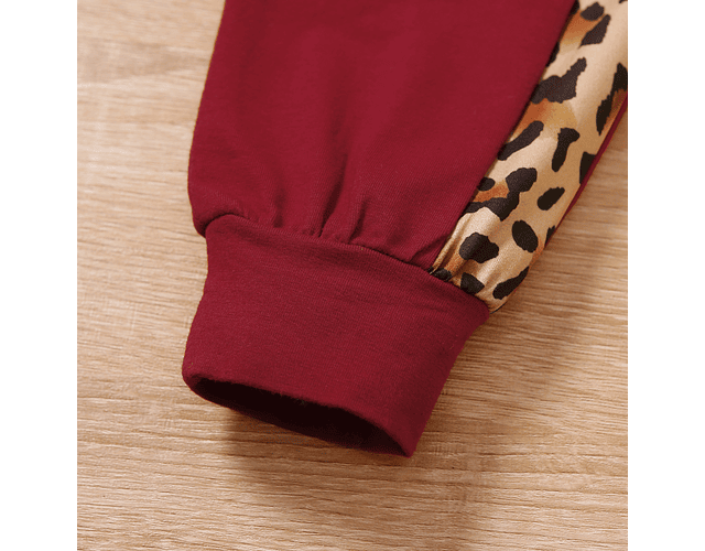 Conjunto de sudadera con capucha y estampado de corazón y leopardo para bebé niña