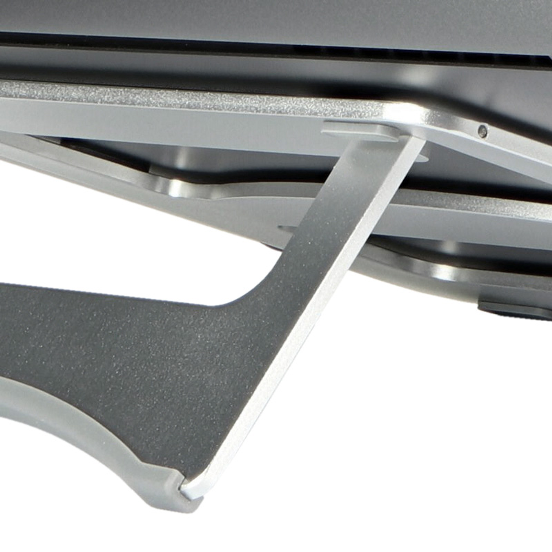 Klip Xtreme Soporte Portátil de Aluminio para Notebooks hasta 15.6 Pulgadas