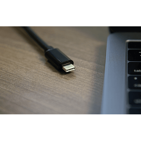 Xtech Cable con Conector USB Tipo-C Macho a HDMI Macho 1.8 Metros