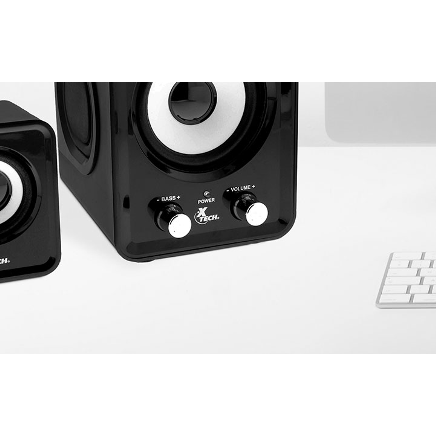 Xtech Sistema de Parlantes de 2.1 Canales 4