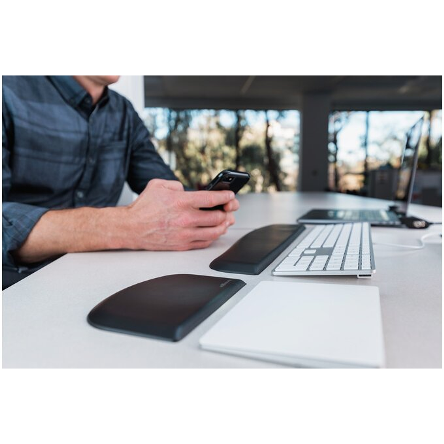 Kensington Apoya muñecas ErgoSoft para teclados finos 6