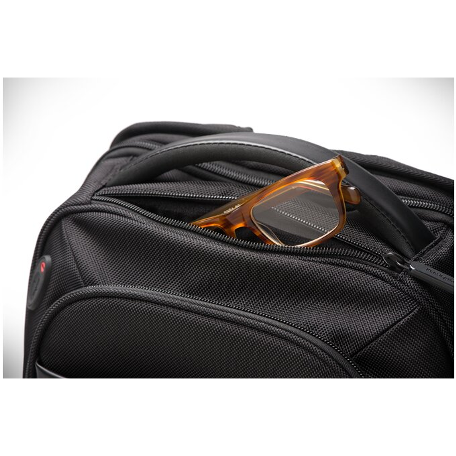 Kensington Contour 2.0 Pro K60381WW Mochila para Notebook hasta 17