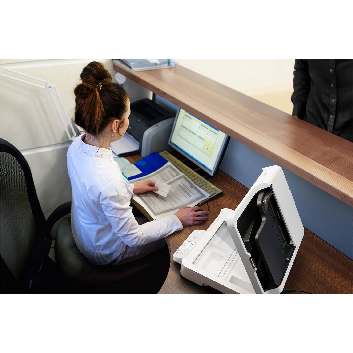 Epson DS-1760WN Escáner Plano de Documentos a Color Dúplex, Inalámbrica, Ethernet y Alimentador Automático de Documentos 14