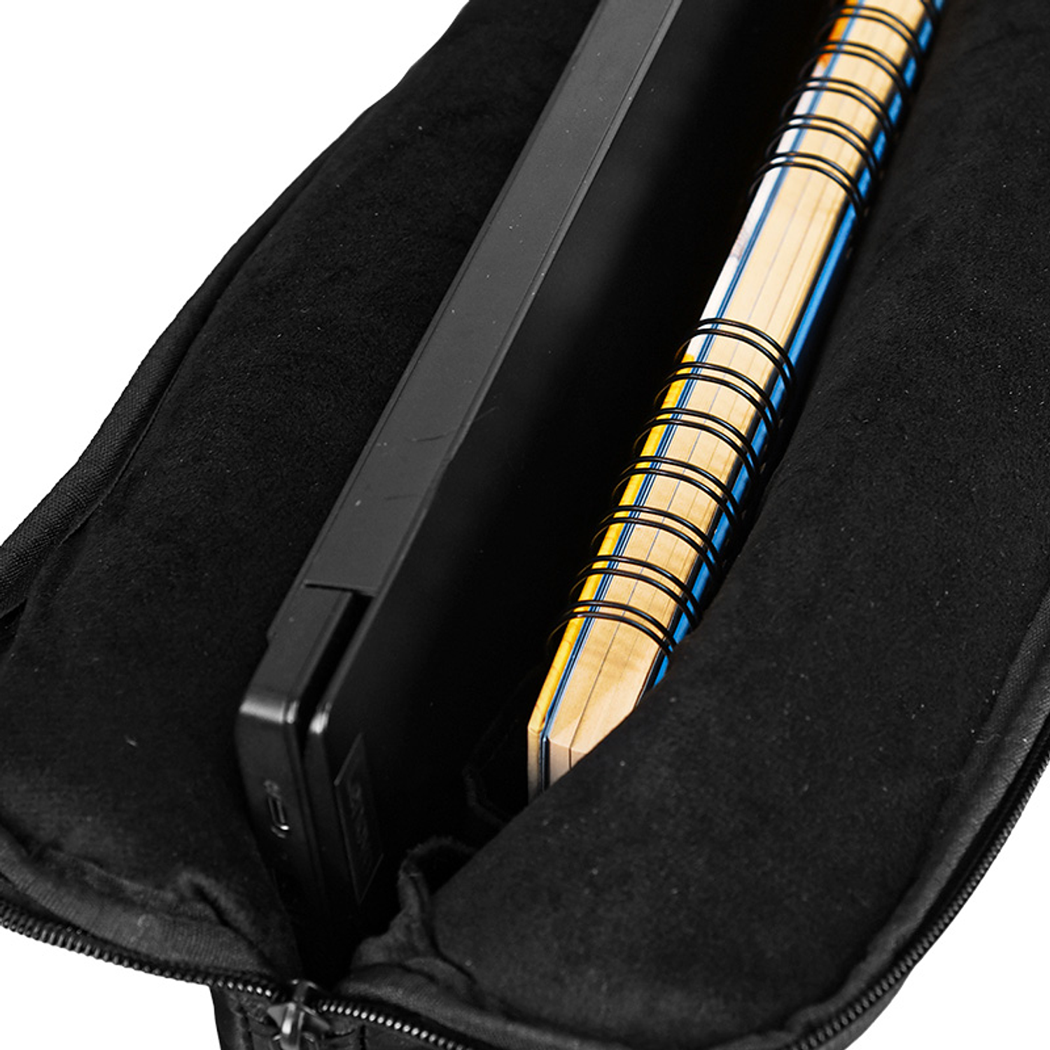 Klip Xtreme KNS-500 Funda para Laptop 16 Pulgadas, Nylon Resistente al Agua, Sleeve Portátil Acolchada, Color Negro 1