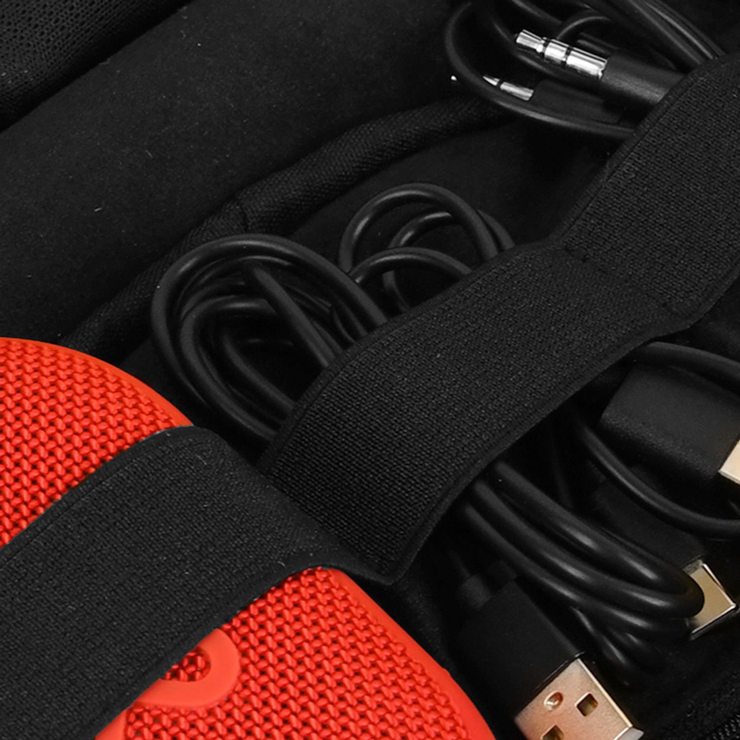 Klip Xtreme KTO-350 Organizador de Tecnología, Tech Organizer, Estuche para Accesorios, Impermeable, Negro 4