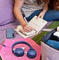 JBL Tune 530 Audífonos On-Ear con Cable 3.5mm, Pure Bass, Micrófono, Manos Libres, Plegables, Negro - Miniatura 11