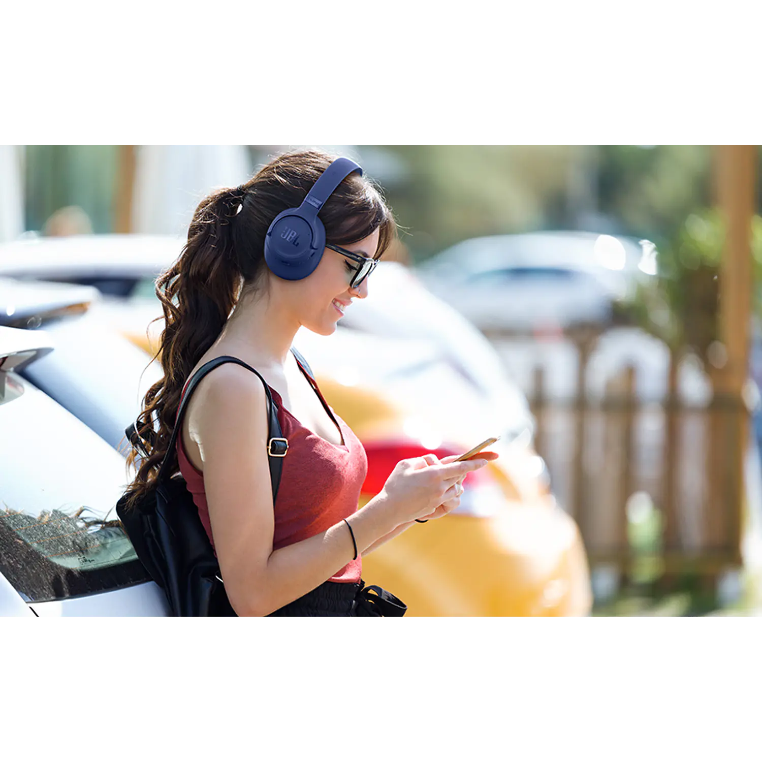 JBL Tune 780NC Audifonos Over-Ear ANC, Bluetooth 6.0, Hi-Res, 76 h, Multipunto, Azul 9