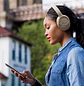JBL Tune 730BT Audifonos Over-Ear Bluetooth 6.0, Pure Bass, 2 Mic, 76 h, Plegable, Multipunto, Azul - Miniatura 8