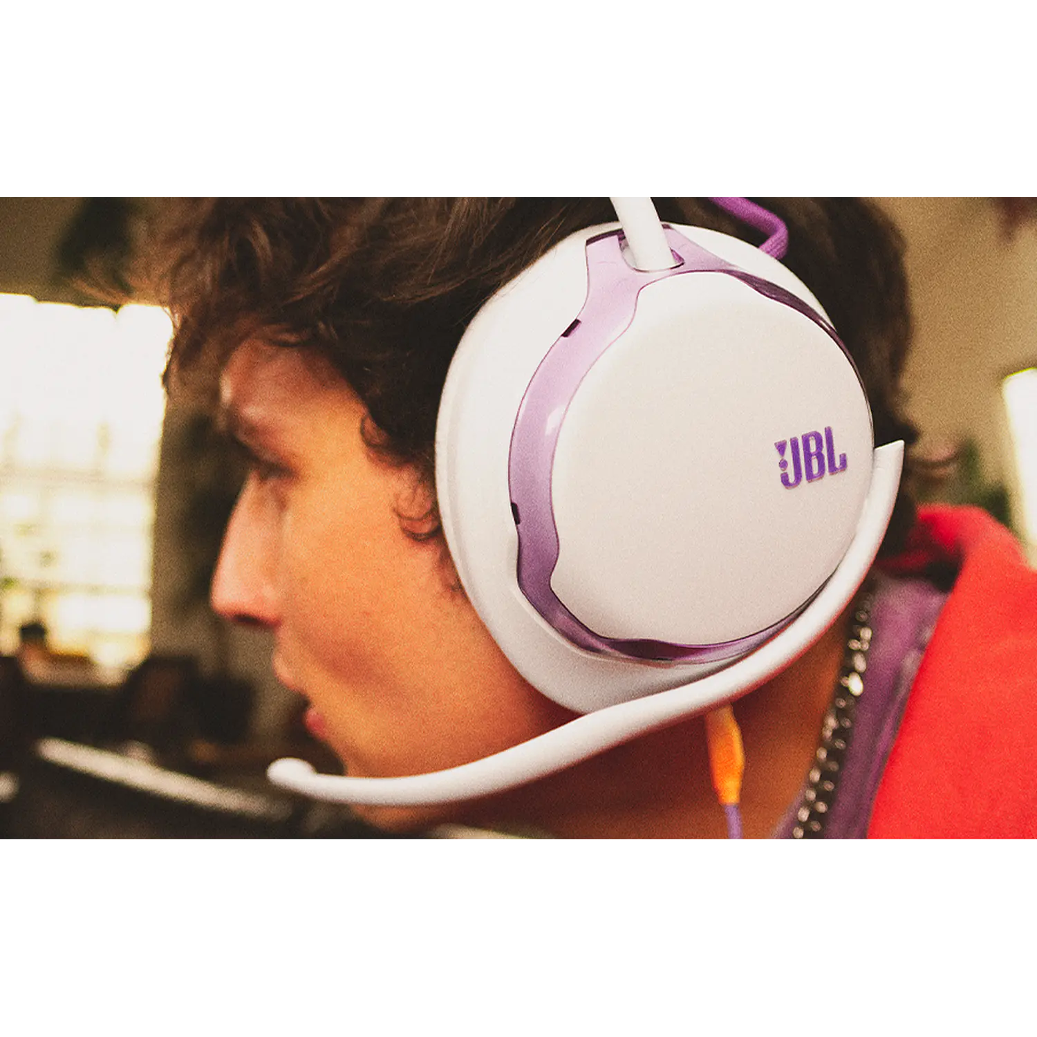 JBL Quantum 250 Audifonos Gamer Over-Ear 3.5 mm, 50 mm, Sonido Cuántico Espacial, Negro 11