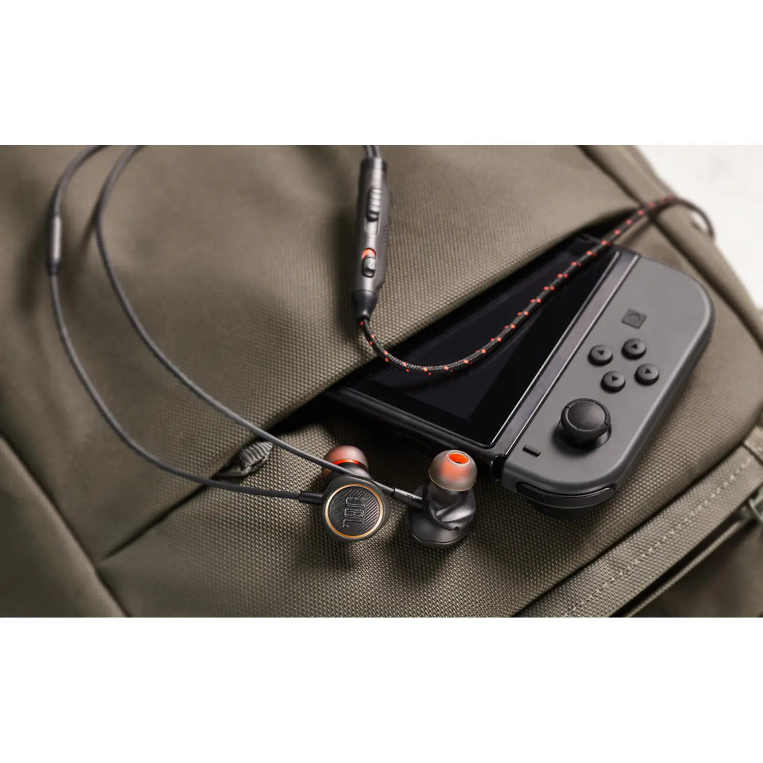 JBL Quantum 50, Audífonos Gamer In-Ear Alámbricos, 8.6 mm, Micrófono, 3.5 mm, Negro 11