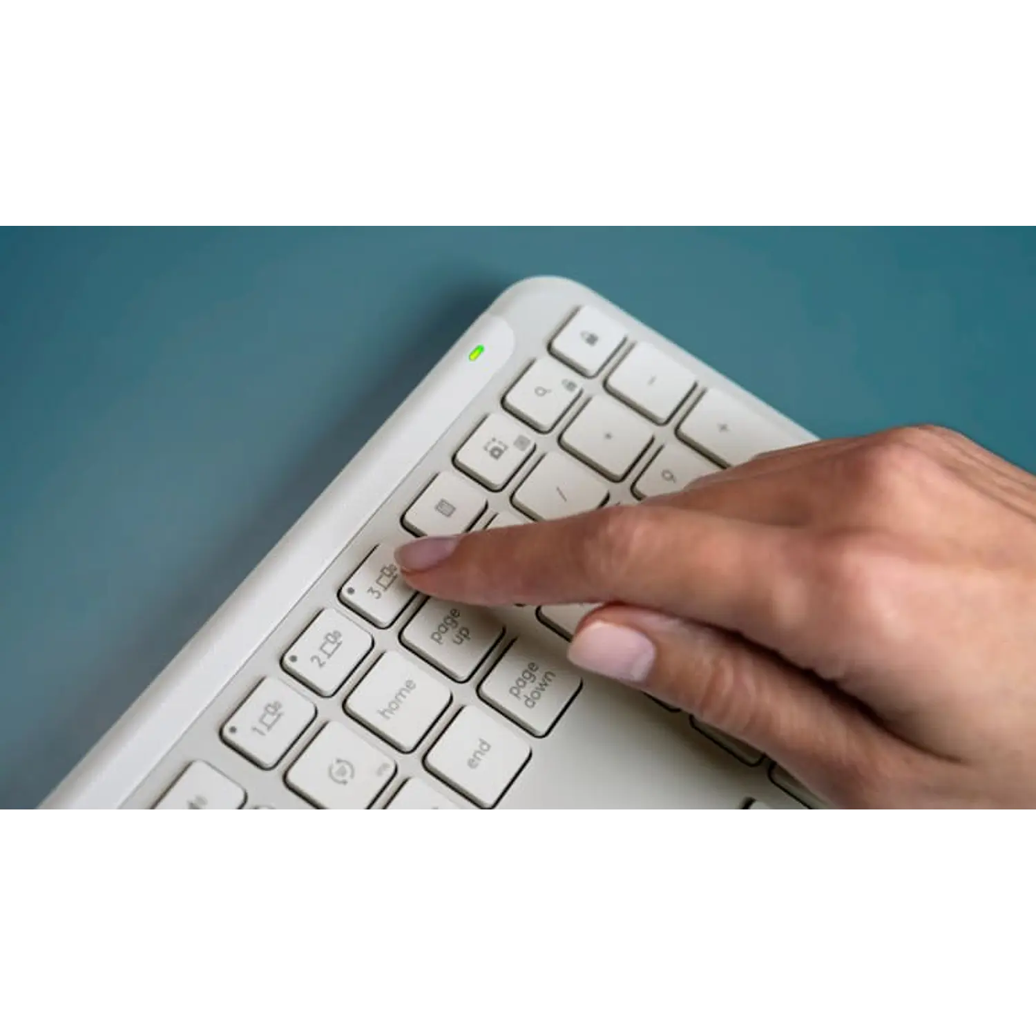Logitech Signature Slim K950, Teclado Inalámbrico Español, Bluetooth, Logi Bolt, Multidispositivo, Blanco 8