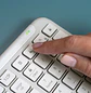 Logitech Signature Slim K950, Teclado Inalámbrico Español, Bluetooth, Logi Bolt, Multidispositivo, Blanco - Miniatura 10