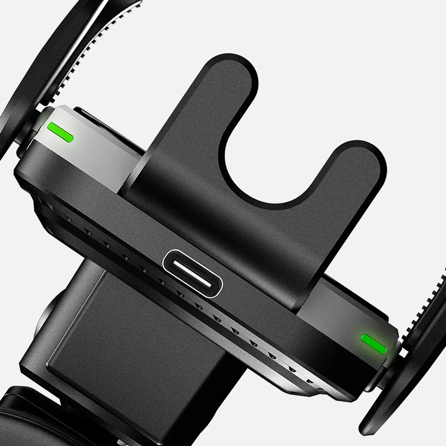 Klip Xtreme PowerCar Tech KCW-515, Cargador Inalámbrico para Auto Qi 15W, con Sensor Automático 3