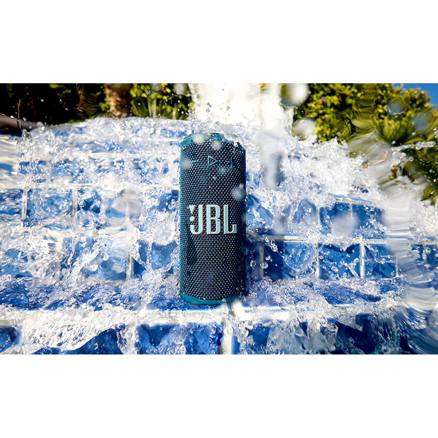 JBL Grip, Parlante Bluetooth Portátil 16W, IP68, Auracast y Luz Ambiental, Morado 8
