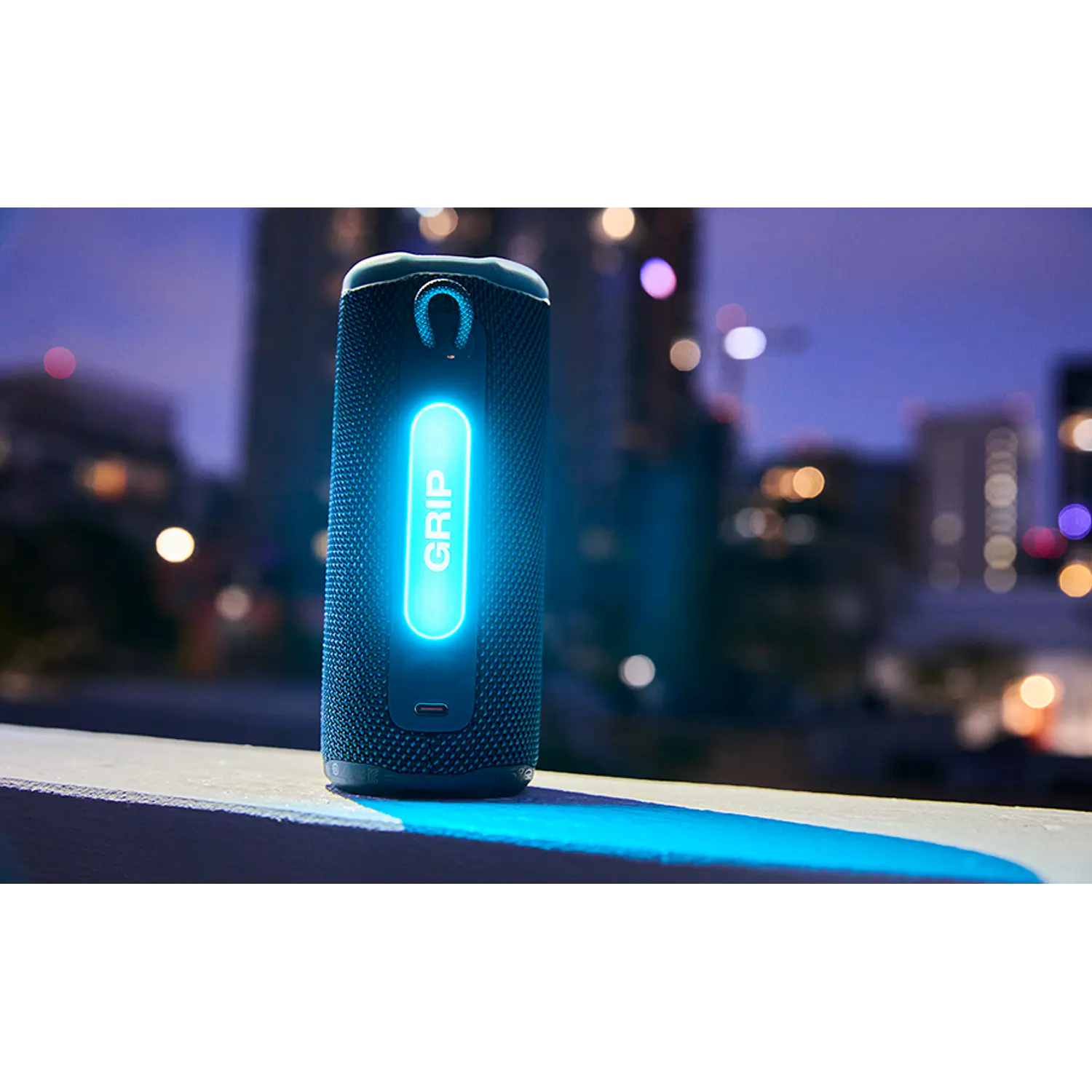 JBL Grip, Parlante Bluetooth Portátil 16W, IP68, Auracast y Luz Ambiental, Morado 10