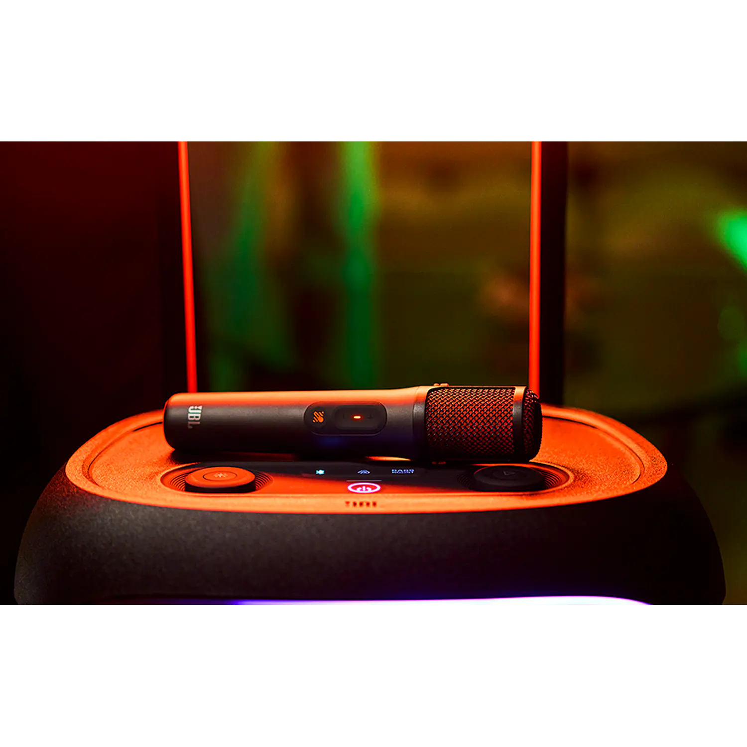 JBL EasySing Mics, 2 Micrófonos Inalámbricos con IA y Dongle USB-C para PartyBox, Negro 9