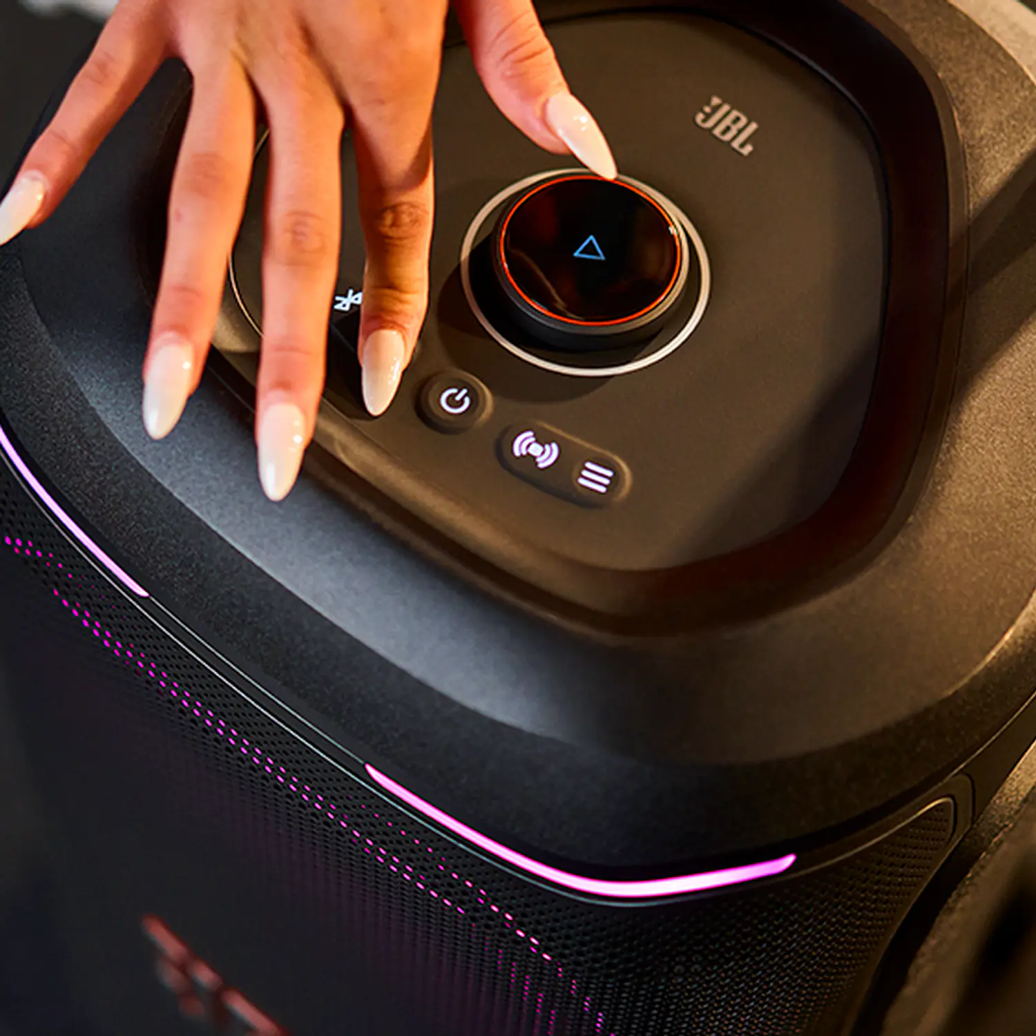 JBL PartyBox 330, Parlante Portátil 280W, Bluetooth 6.0, Karaoke, IPX4, 18h, Negro 13