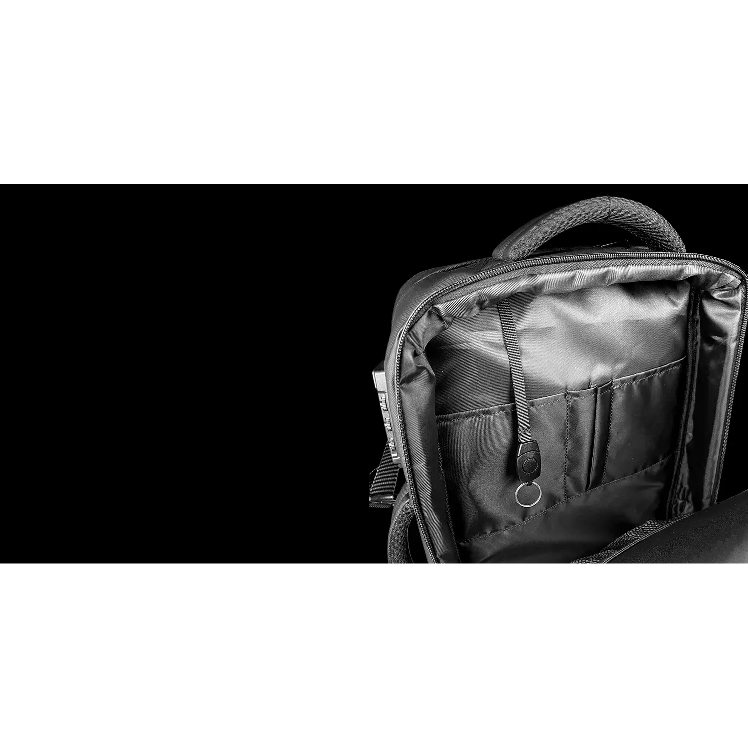 Klip Xtreme Airlift KNB-975, Mochila de Viaje 2 en 1, Notebook 15.6, Bomba de Vacío, TSA 14