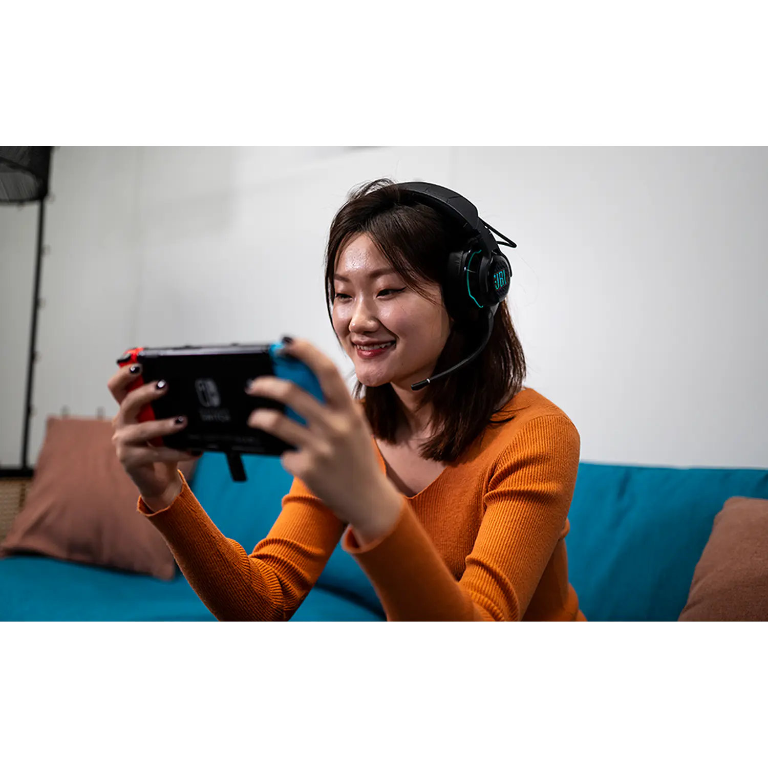 JBL Quantum 910 Wireless, Audífonos Gaming ANC, 2.4GHz, Bluetooth 5.2, 39h, Negro 15