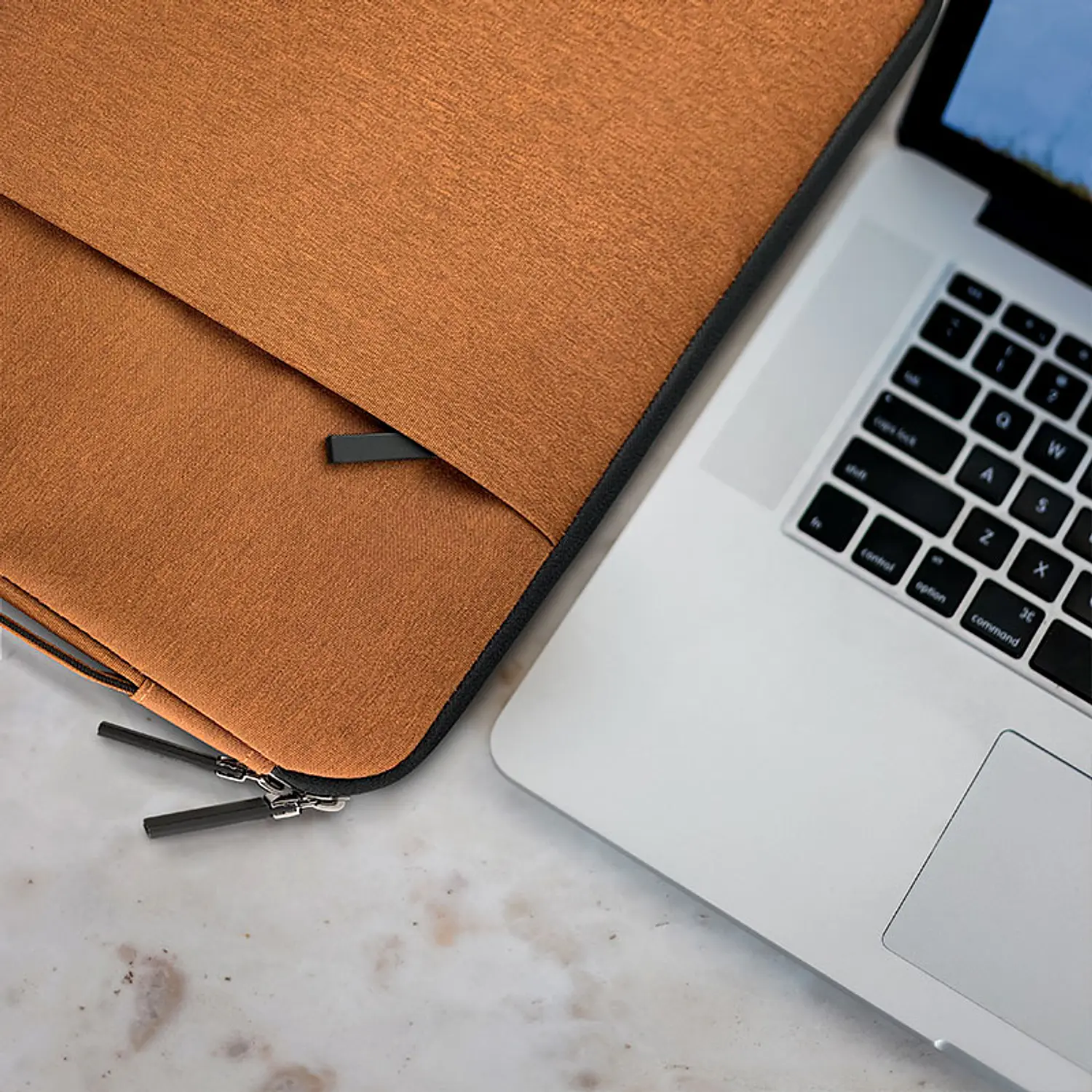 Klip Xtreme SquarePro KNS-420BL, Funda para Notebook 15.6