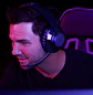 JBL Quantum 350 Wireless, Audífonos Gamer Inalámbricos 2.4GHz, 40mm, Micrófono, 22h, Negro - Miniatura 13