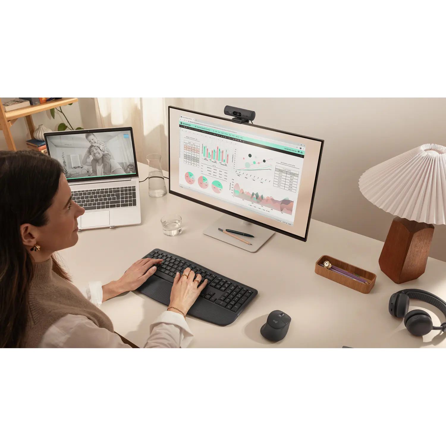 Logitech Signature Comfort Plus Combo MK880, Teclado y Mouse Bluetooth, Español, SmartWheel, Grafito 17