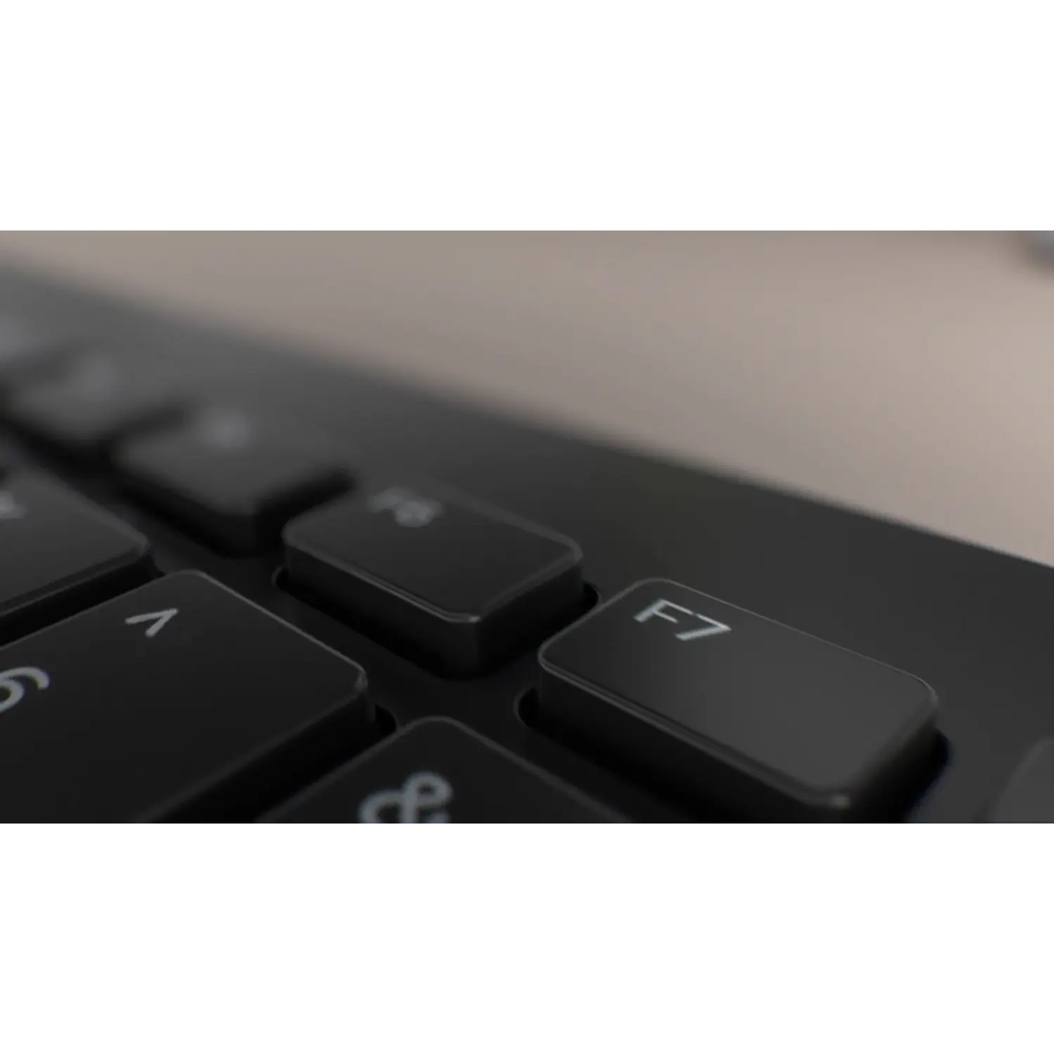Dell KM3322W, Kit Teclado y Mouse Inalámbrico 2.4GHz, Receptor USB, Español, 1000 DPI, Negro 5