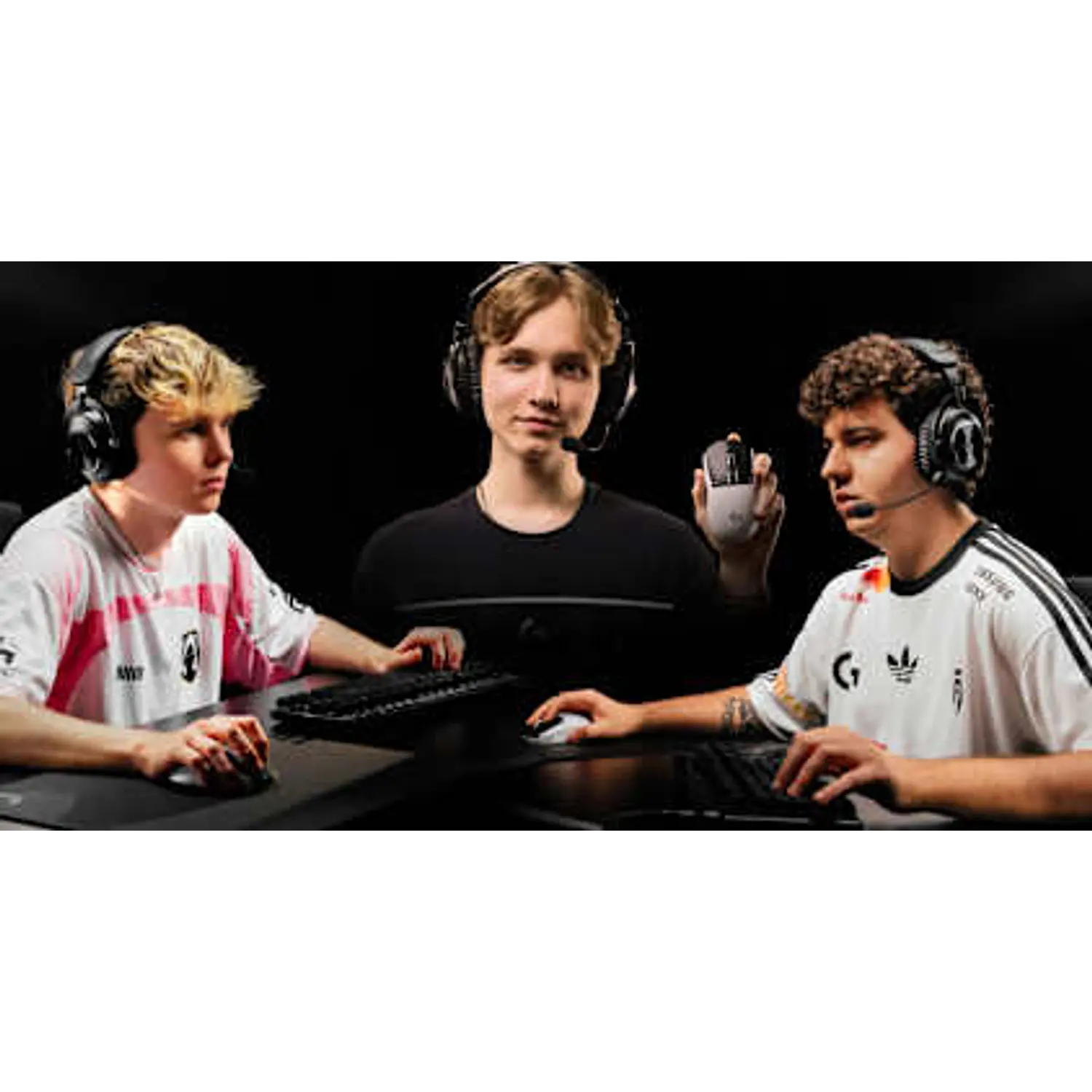 Logitech G PRO X2 SUPERSTRIKE, Mouse Gamer Inalámbrico, HERO 2, 44000 DPI, 8000Hz, Eclipse Lunar 10