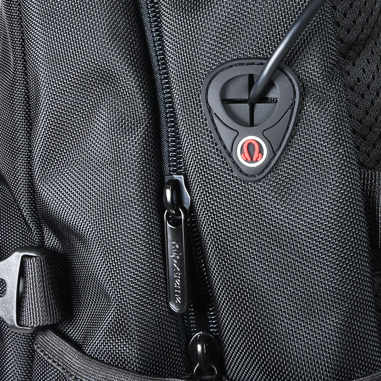 Klip Xtreme Emblem KNB-582, Mochila para Notebook 15.6