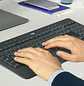 Logitech MK540 Advanced Kit Teclado y Mouse Inalámbrico, 2.4GHz, USB Unifying, Español, Grafito - Miniatura 8