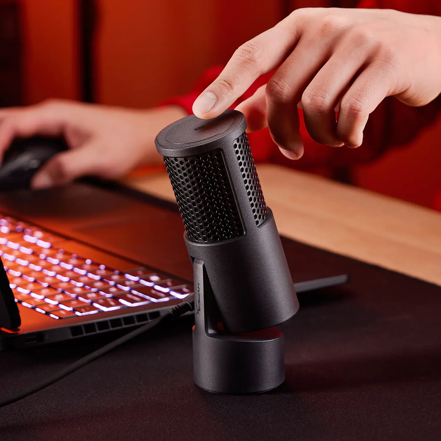 HyperX SoloCast 2 AR0A0AA, Micrófono USB Gaming, 24-bit/96kHz, Cardioide, Tap-to-Mute, Negro 11