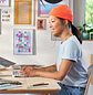 Logitech MX Keys Mini, Teclado Inalámbrico Compacto, Bluetooth, Retroiluminado, Español, Gris Pálido - Miniatura 10