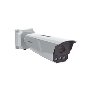 Hikvision iDS-TCM403-BI(G) Cámara ANPR 4MP, Lente 8-32mm, IR 100m, WDR 140dB, PoE+, IP67, IK10