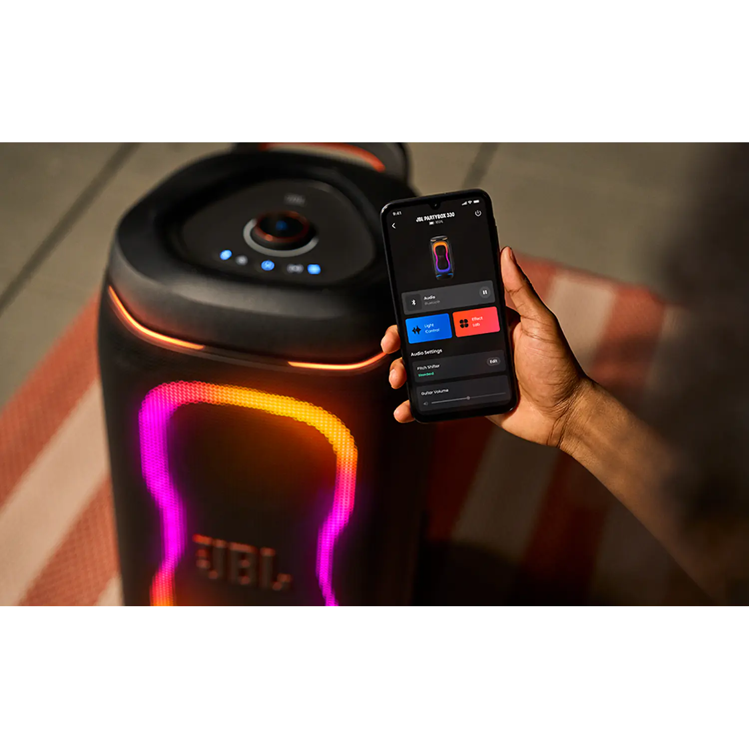JBL PartyBox 330, Parlante Bluetooth 280W, 18h, AI Sound Boost, Auracast, Luces, IPX4, Mic/Guitarra, Blanco 14