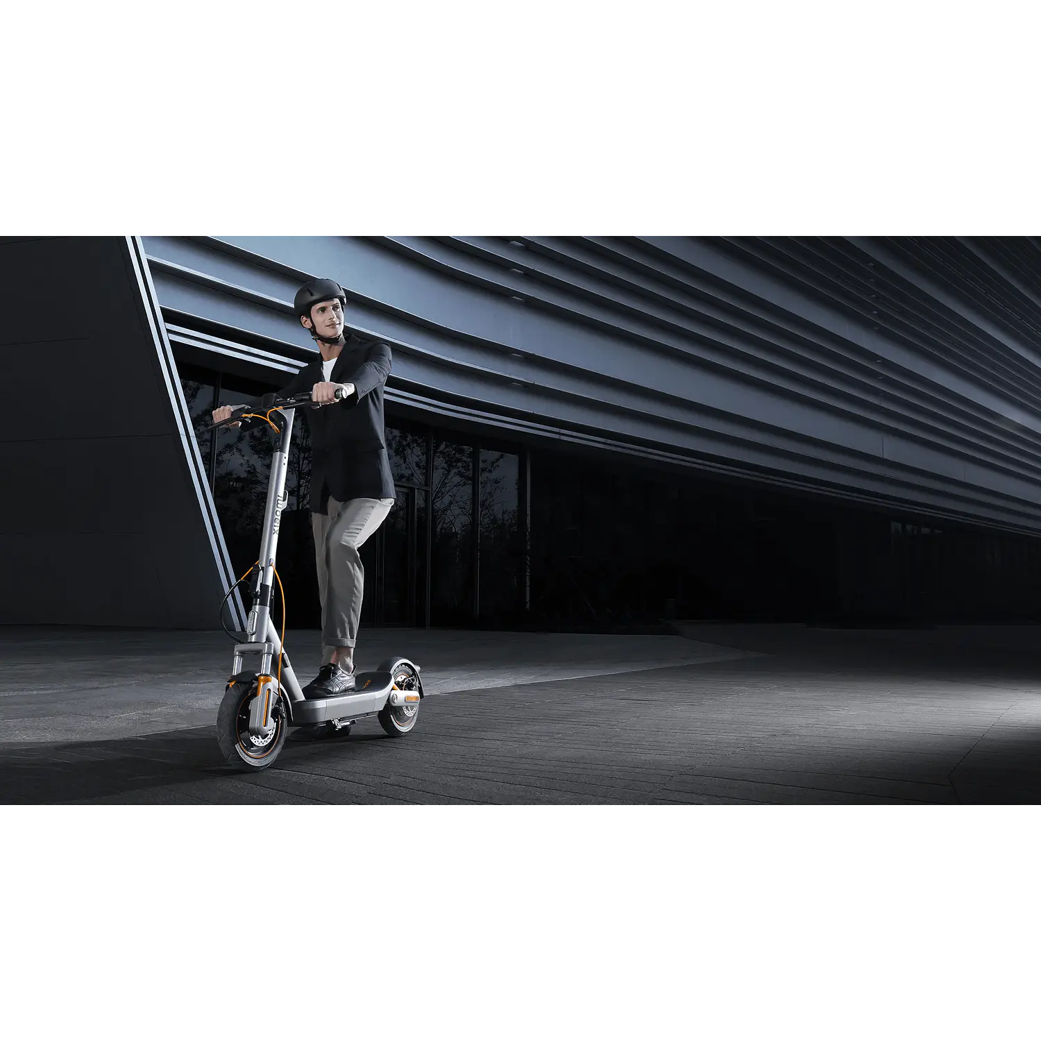 Xiaomi Electric Scooter 6 Max, Scooter Eléctrico, 1100W, 70km, 25km/h, 12