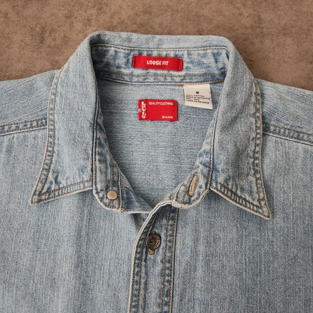 Levi’s denim Long Sleeve Shirt S 2
