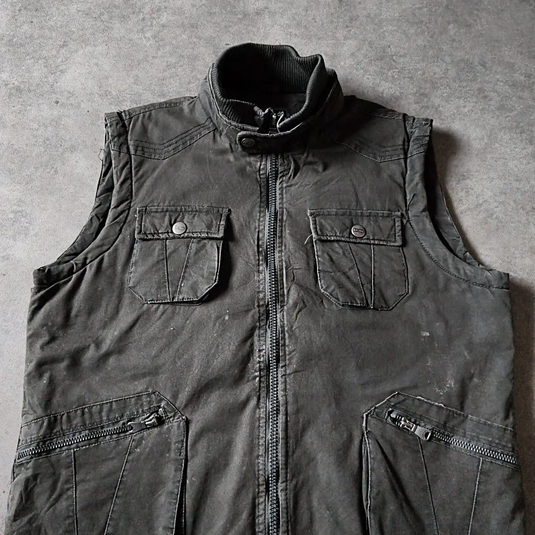 W & E Vest L 4