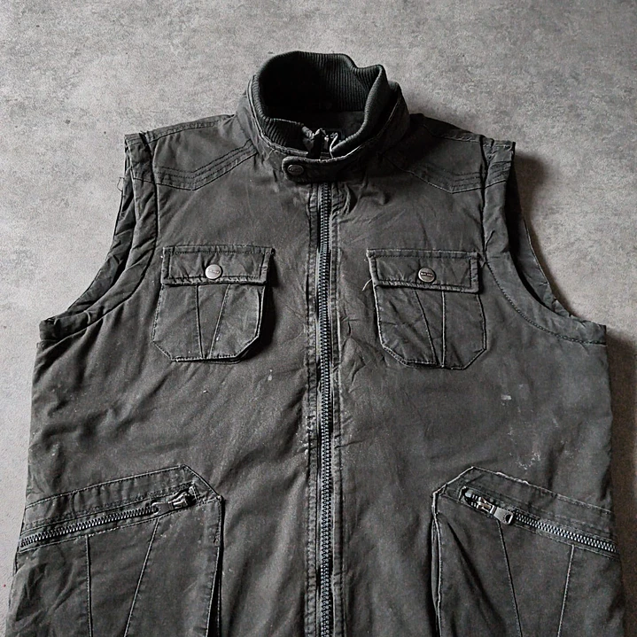 W & E Vest L 4