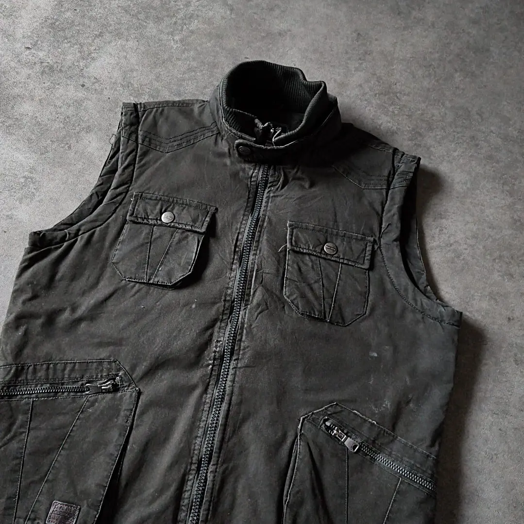 W & E Vest L 3