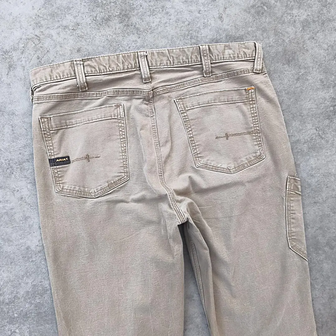 Ariat Relaxed Straight Pants 38x30🇺🇸/48🇨🇱 2