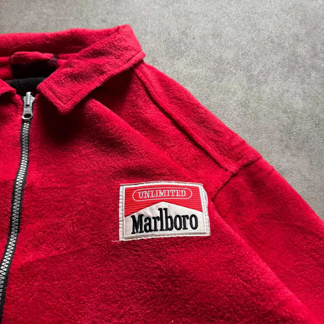 Marlboro Reversible Fleece M 3