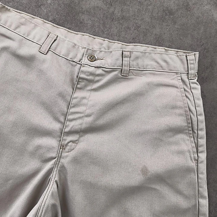 Dickies Short. 34🇺🇸/44🇨🇱 4