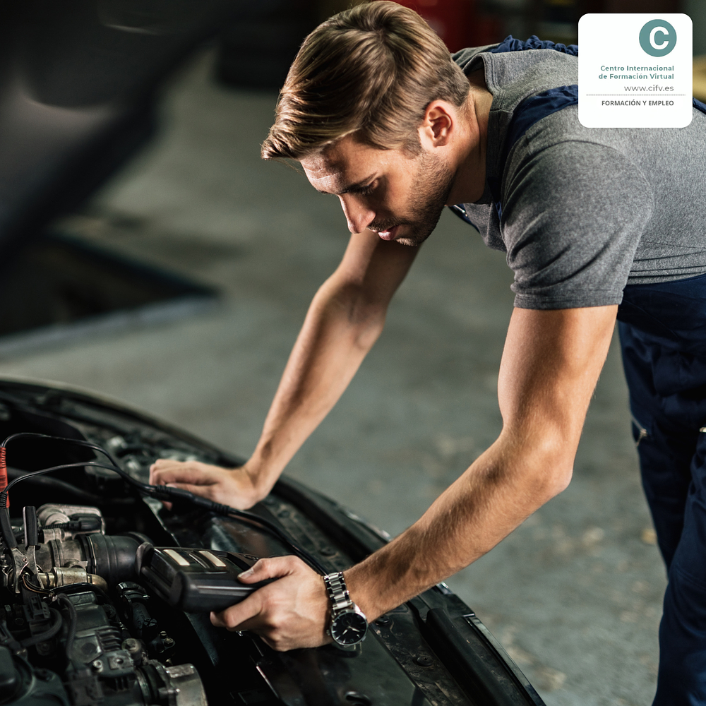 Curso de Especialización Profesional en  Mantenimiento de los Sistemas Eléctricos y Electrónicos de Vehículos | 520h (100% online)