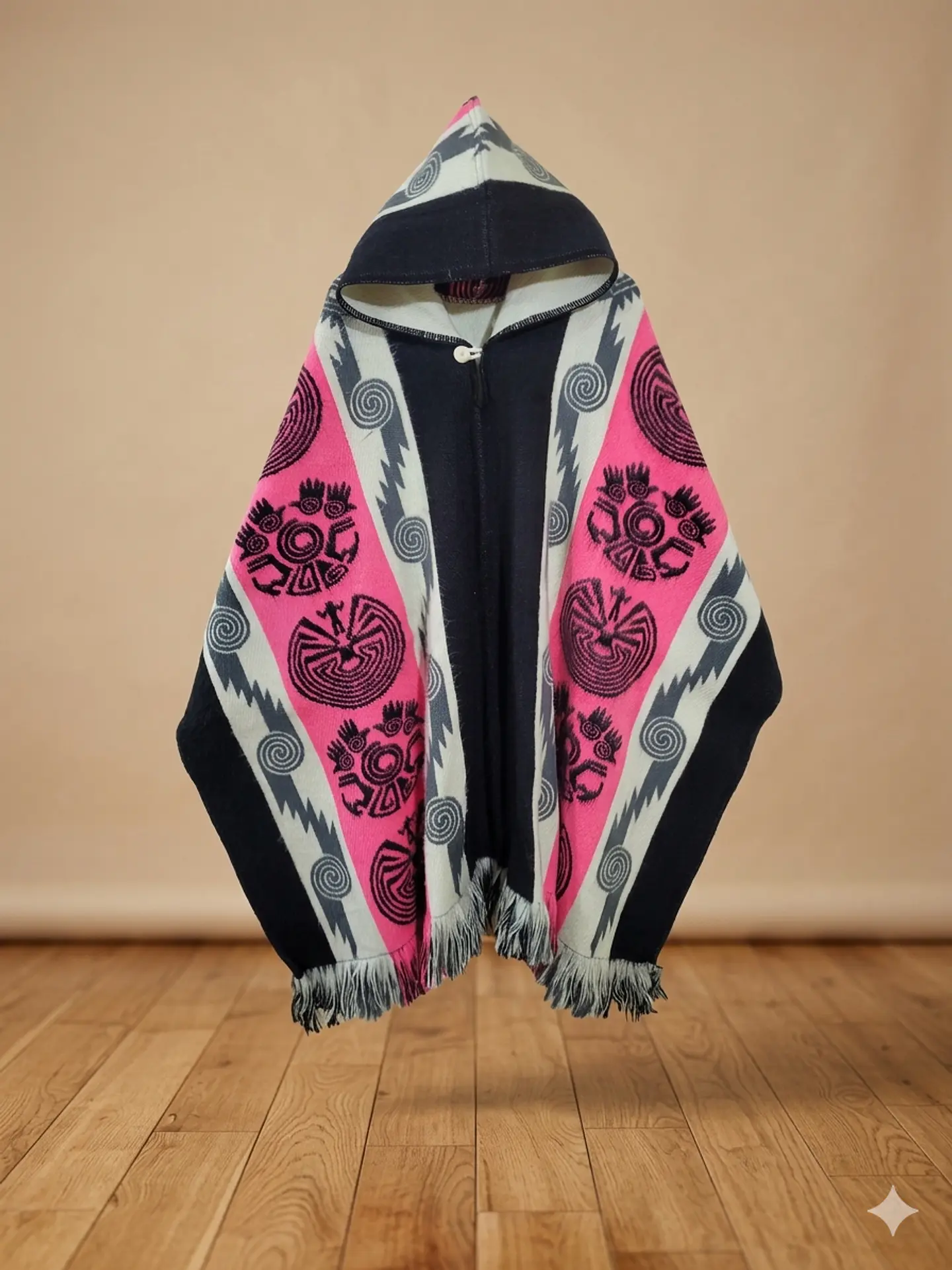 PONCHO TRIBAL ROSADO (ALPACA) 1