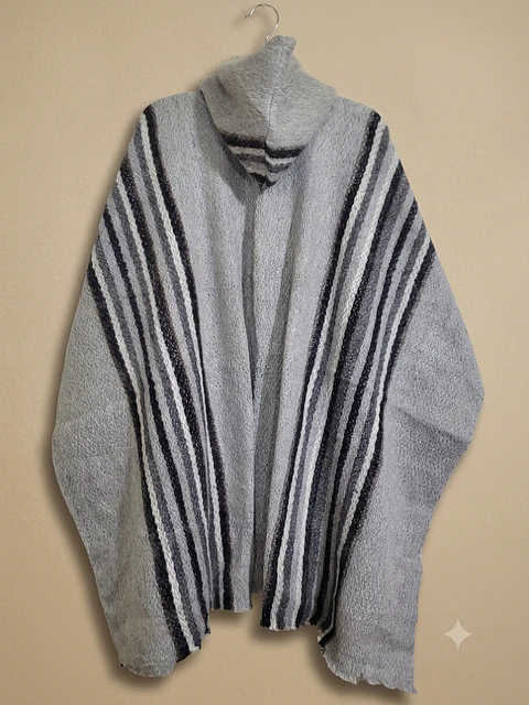 PONCHO DE LANA (FRANJAS)
