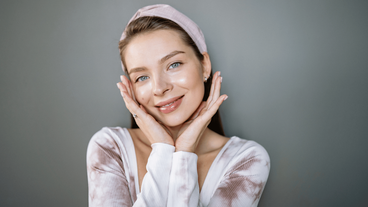 Tu Kit Esencial: Los Accesorios para el Cabello que toda mujer debe tener en su closet este 2026