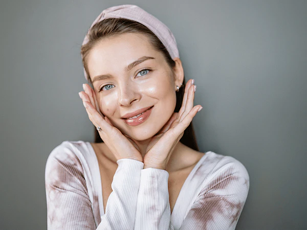 Tu Kit Esencial: Los Accesorios para el Cabello que toda mujer debe tener en su closet este 2026