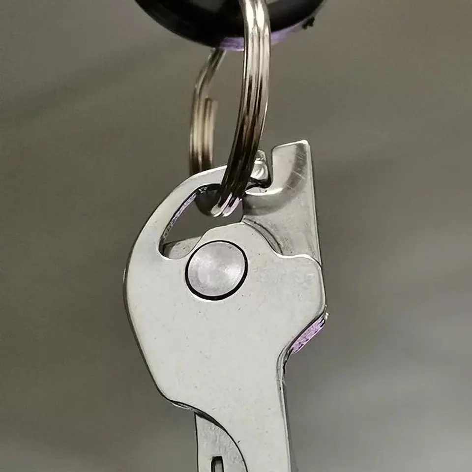 Llave EDC 6 en 1 4